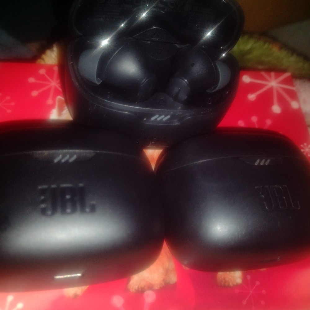 Ear buds
